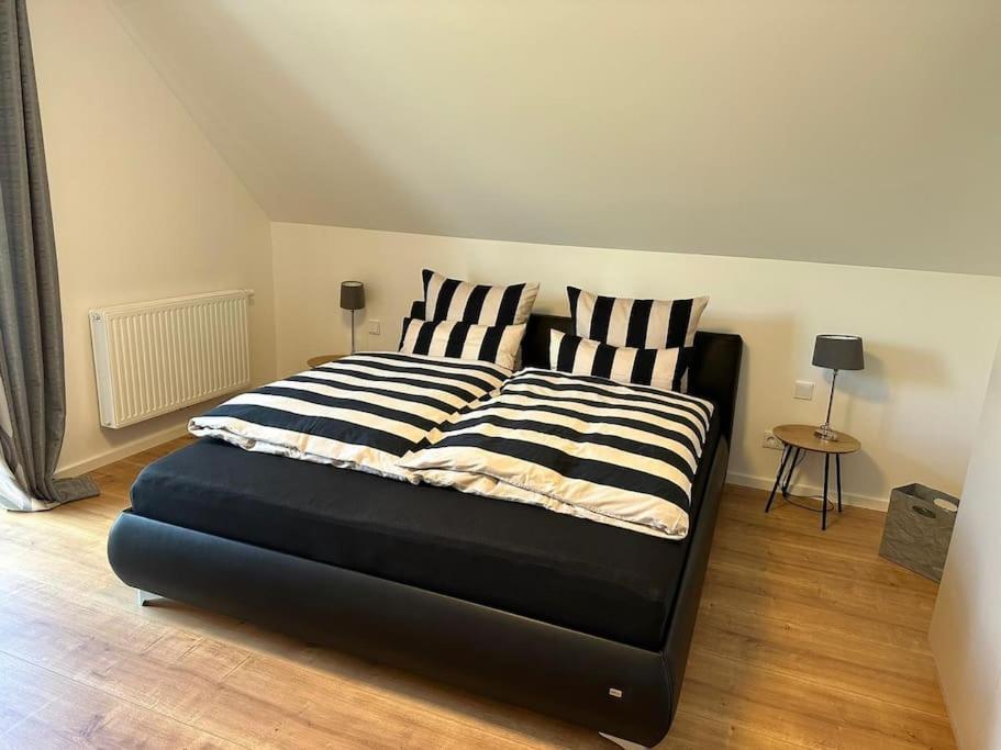 Neuwertige Gemuetliche Wohnung Rieden  Dış mekan fotoğraf